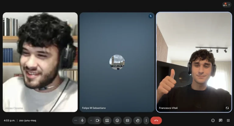 Videollamada de auditoría gratuita entre el equipo de F&F Services y un cliente inmobiliario
